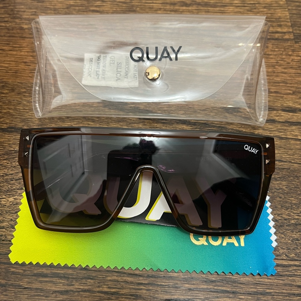 Quay Australia maxed out sunglasses